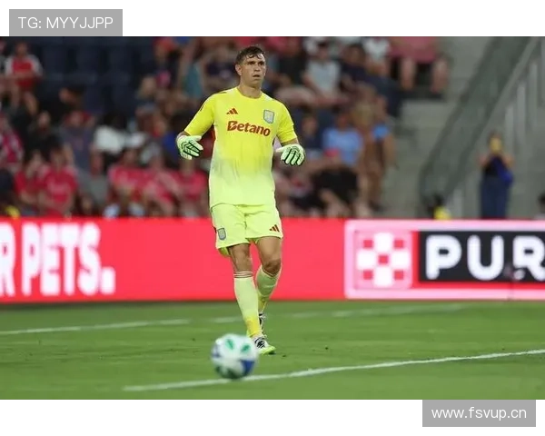 埃米利亚诺·马丁内斯世界杯英雄